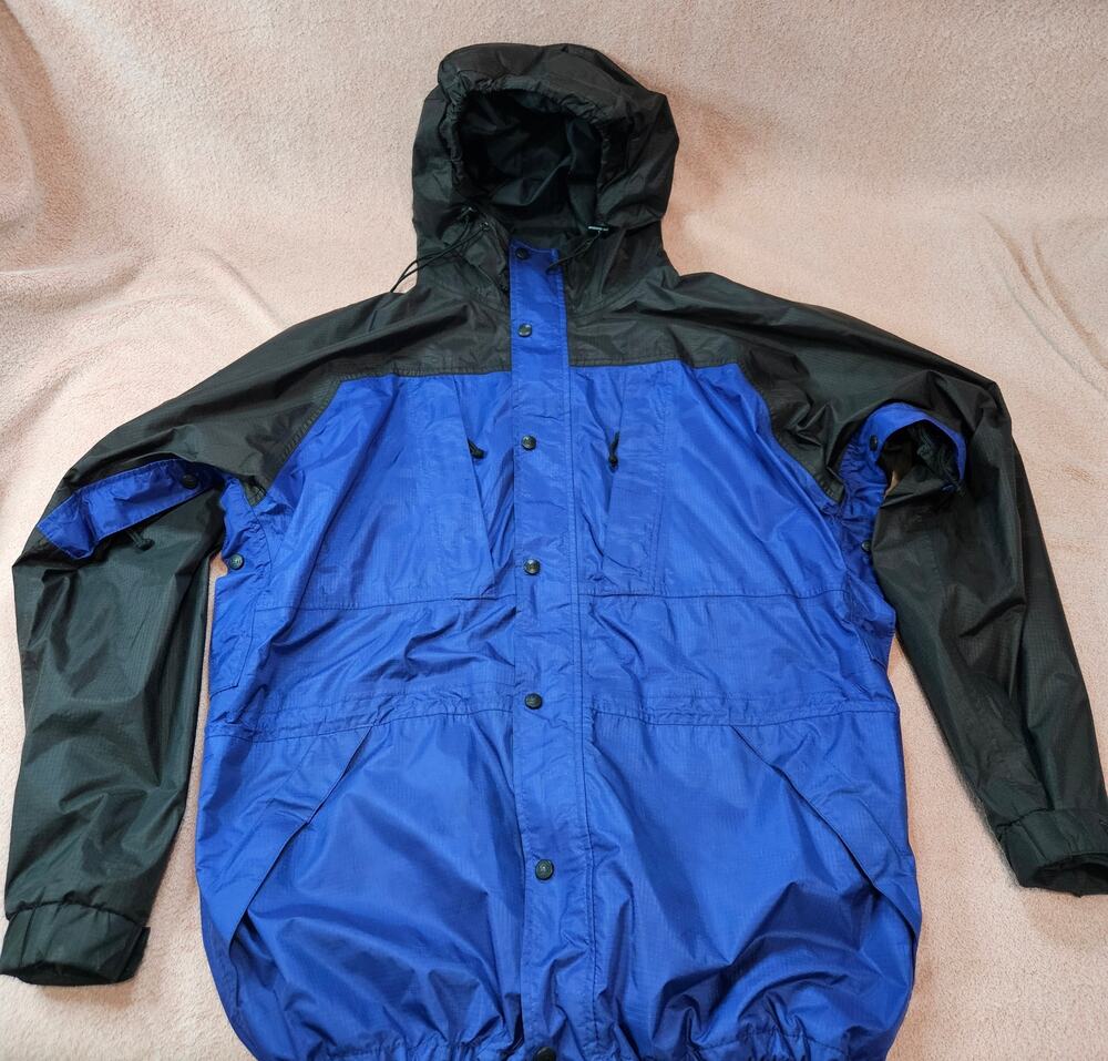 Vintage REI Large Blue and Black Hooded Waterproof Rain Jacket Parka